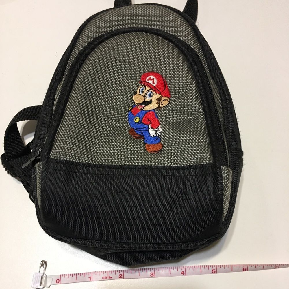 Nintendo Mario small backpack adjustable straps - Picture 6 of 6